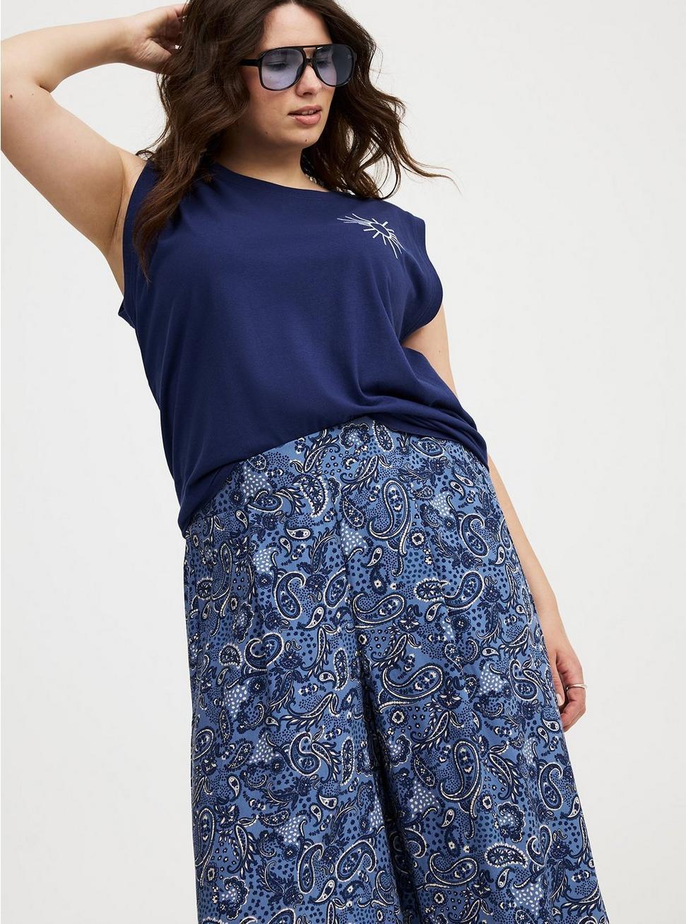 Pull-On Wide Leg Pant Product Image