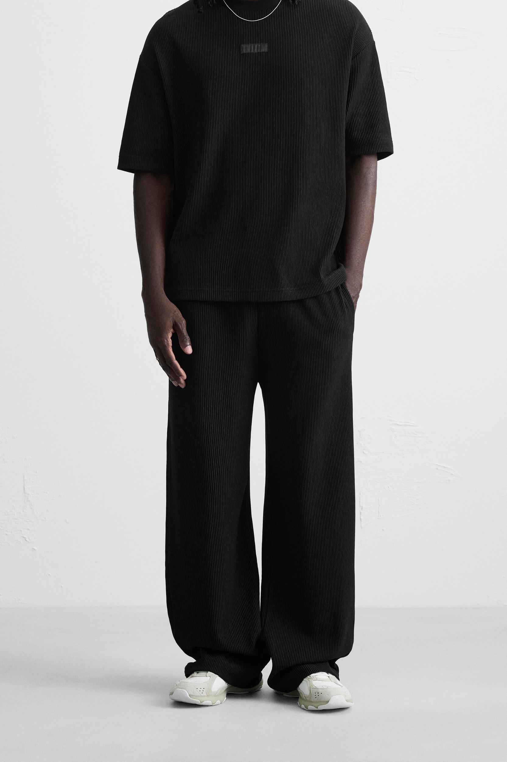 VERTICAL TEXTURED JOGGER PANTS Product Image