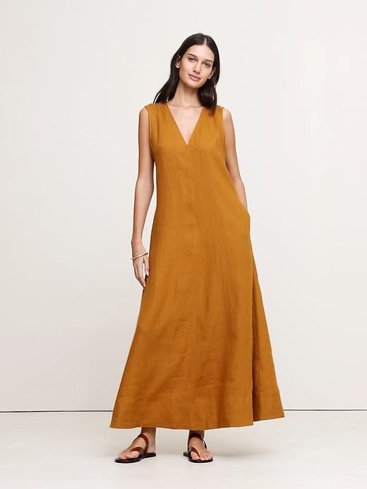 Linen V-Neck Maxi Dress Product Image