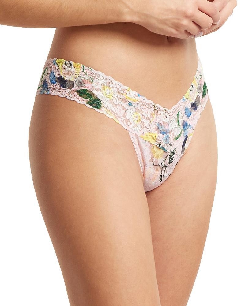 Signature Lace Low Rise Printed Thong Product Image