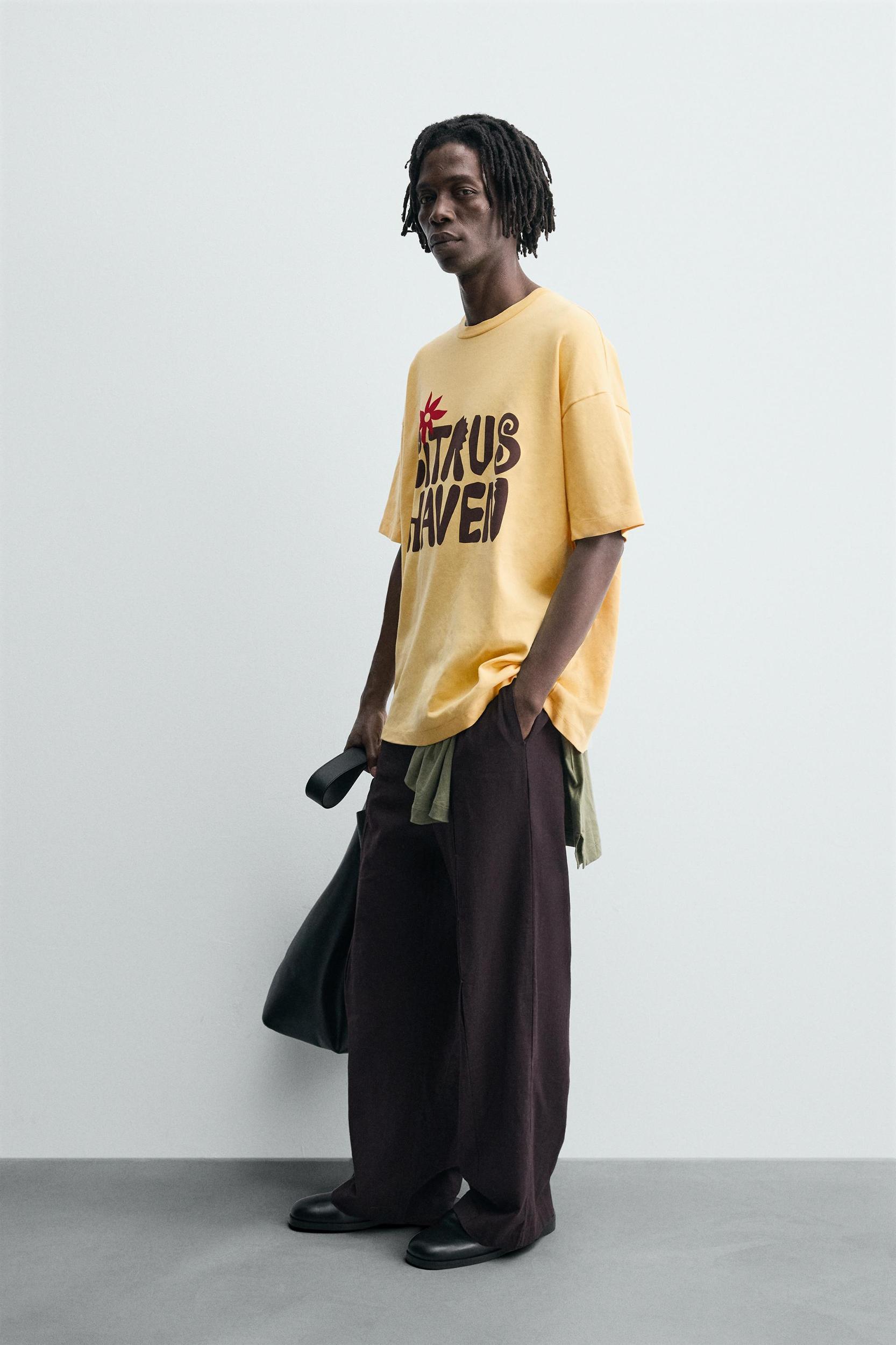 TEXT PRINT SWEATSHIRT Product Image