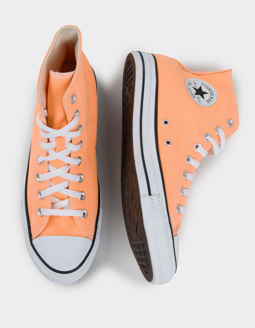 CONVERSE Chuck Taylor All Star Womens Low Top Shoes Product Image