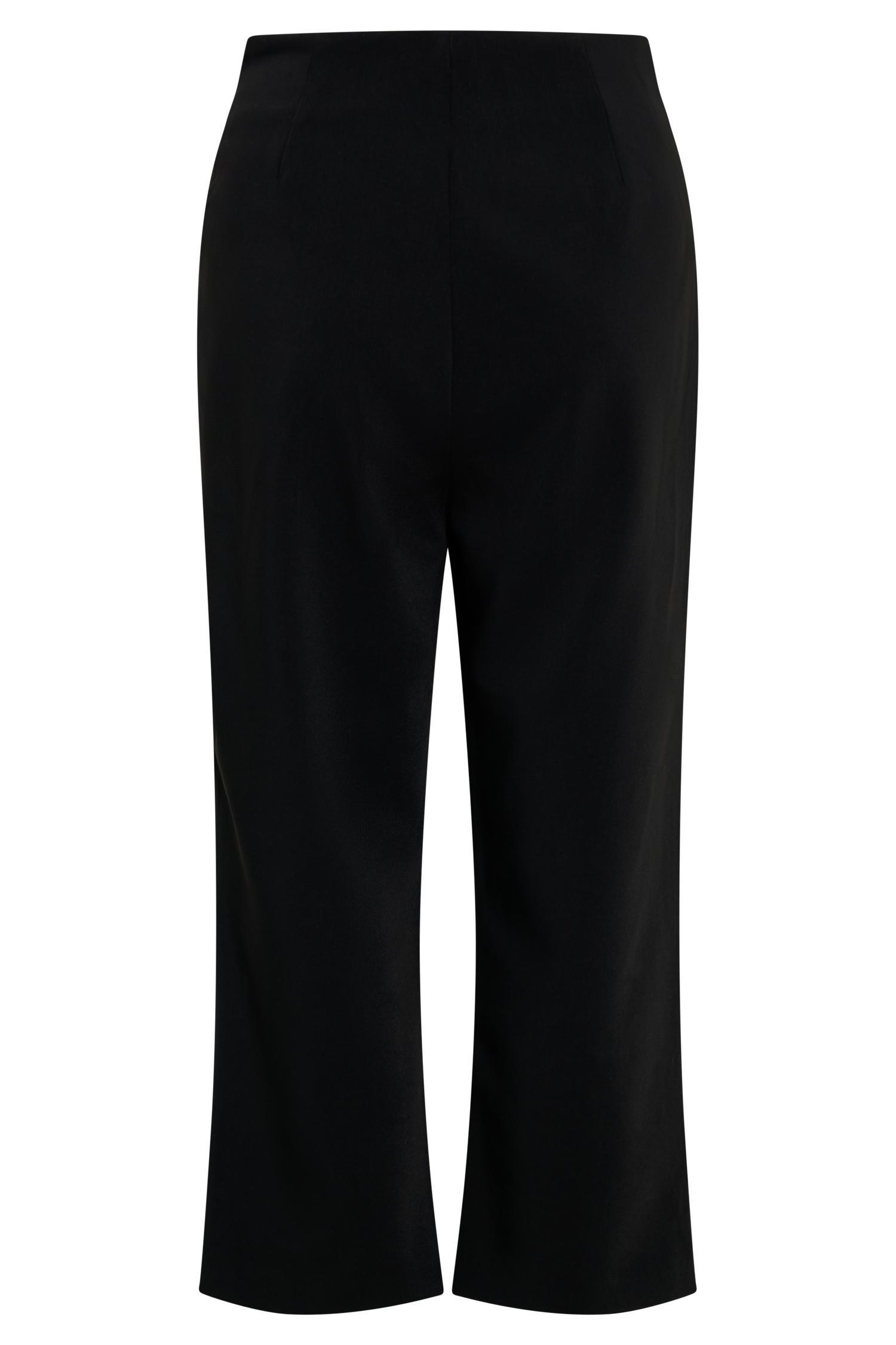 Nola Suiting Capri Pants - Black Product Image