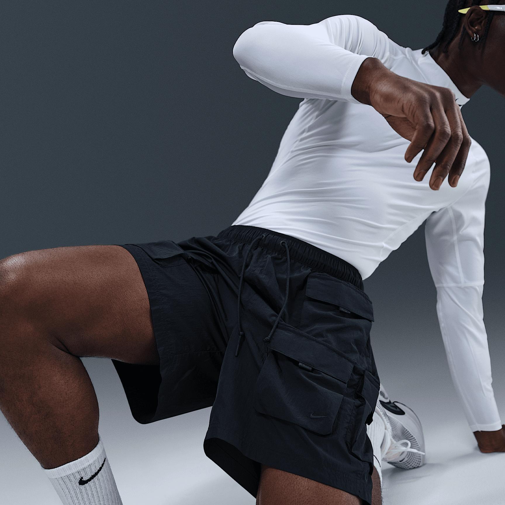 Nike Mens Tech Woven Cargo Shorts | HJ0677-010 Product Image