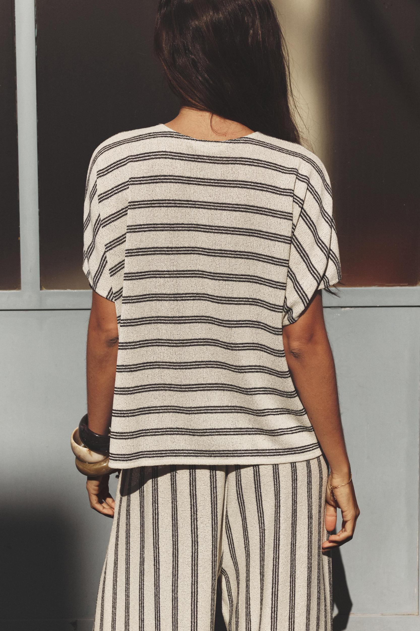 RUSTIC LAYER T-SHIRT Product Image