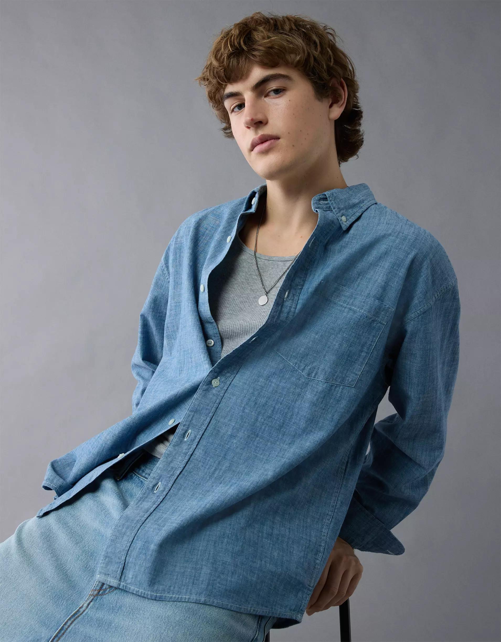 AE Everyday Relaxed Chambray Button-Up Shirt Product Image