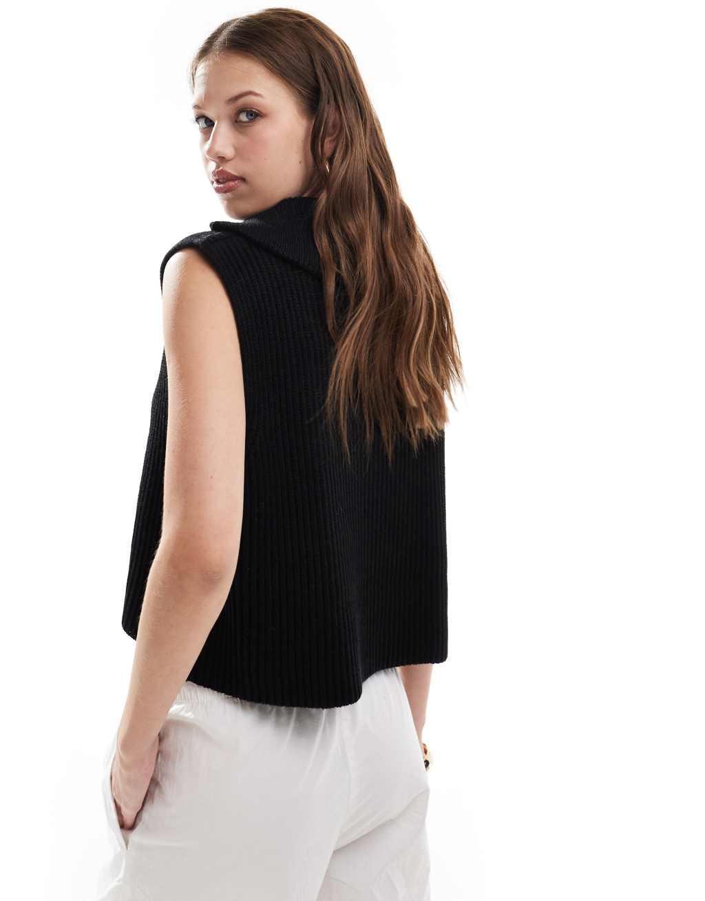 Miss Selfridge half zip sleeveless knitted tank top in black Product Image