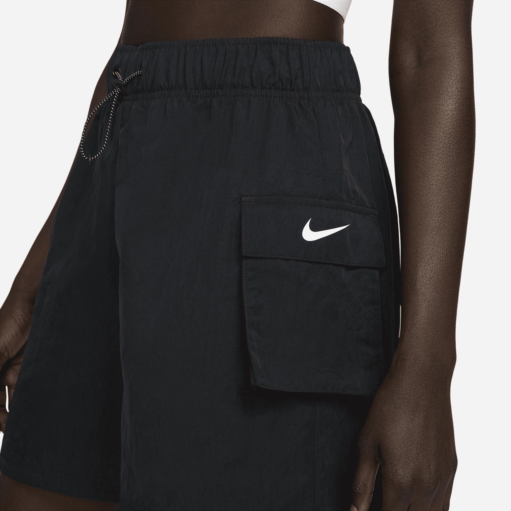 Nike Sportswear Essential Women's Woven High-Rise Shorts Product Image