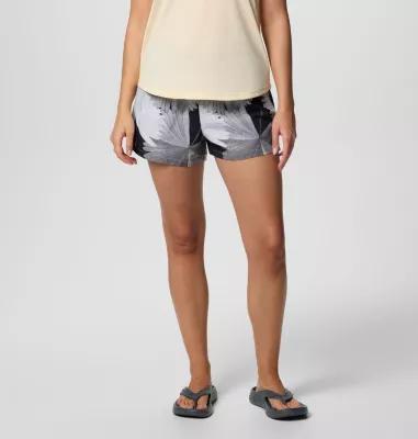 Columbia Women's Bogata Bay Print Shorts II- Product Image