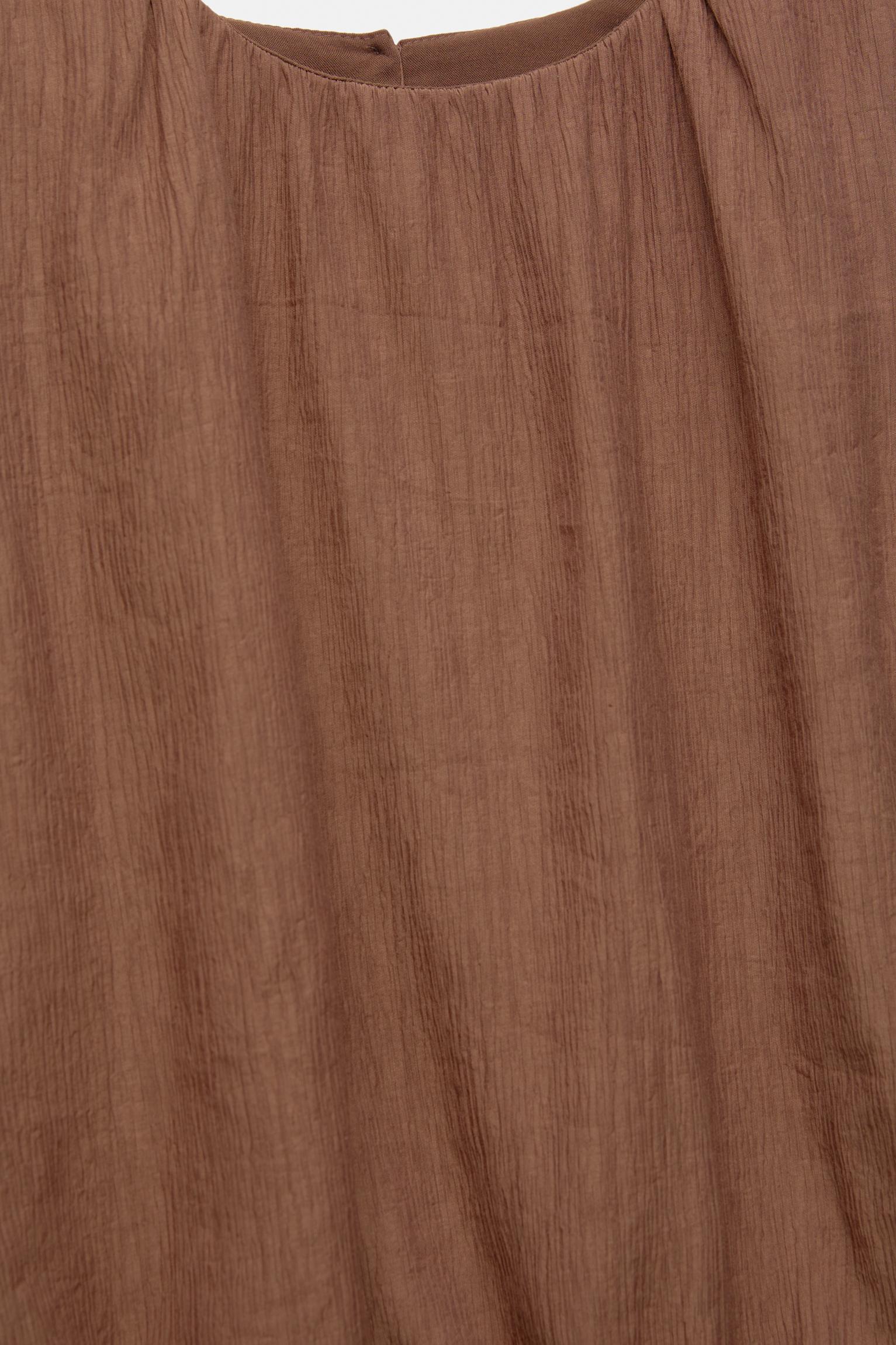 Rustic balloon top Product Image