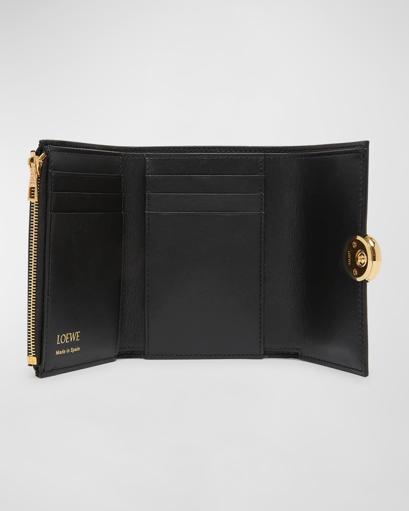 Small Pebble Leather Trifold Wallet Product Image