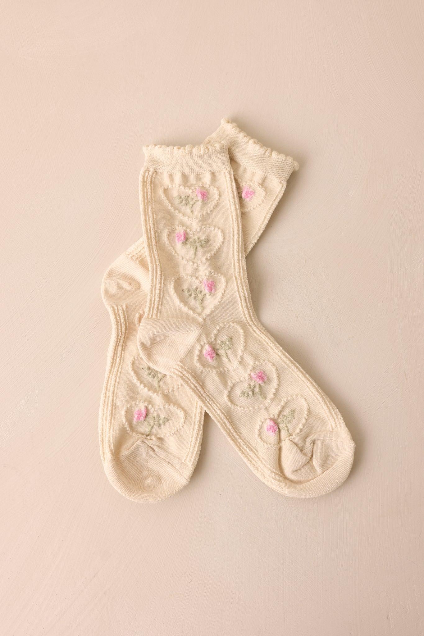 Heartwoven Garland Beige Floral Crew Socks Product Image