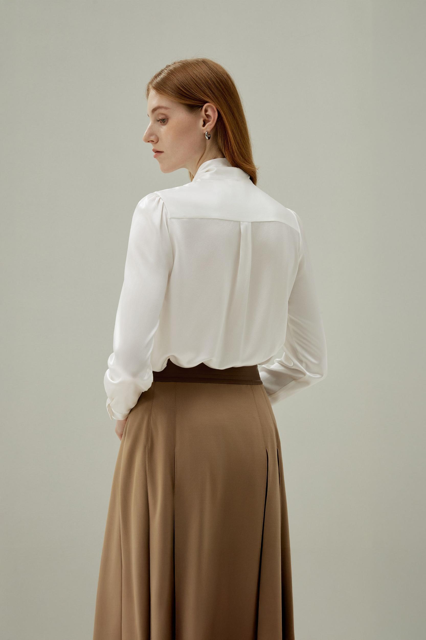 Women Bow-tie Neck Silk Blouse Product Image