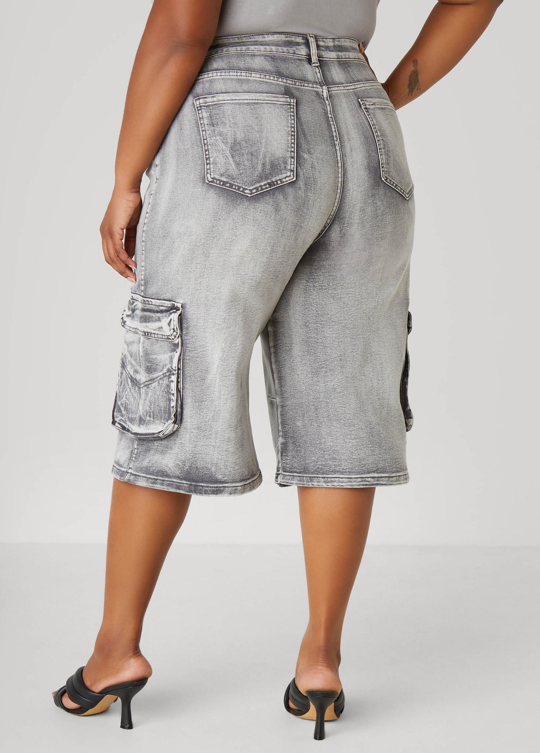 Stonewash Denim Cargo Shorts Product Image