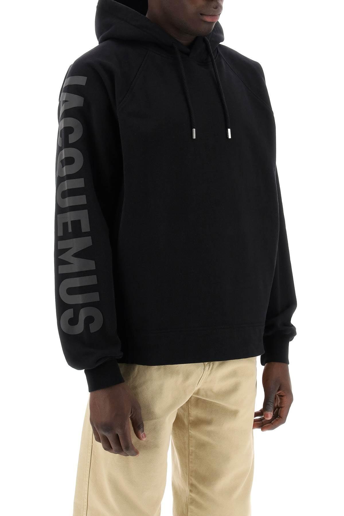 JACQUEMUS Le Hoodie Typo Hoodie In Black Product Image