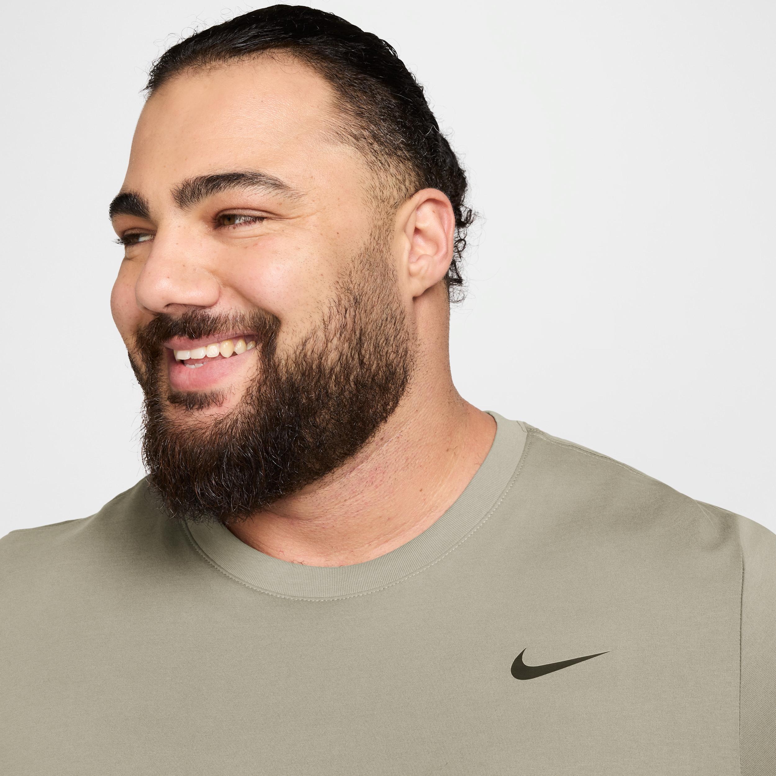 Nike Men's Dri-FIT Fitness T-Shirt Product Image