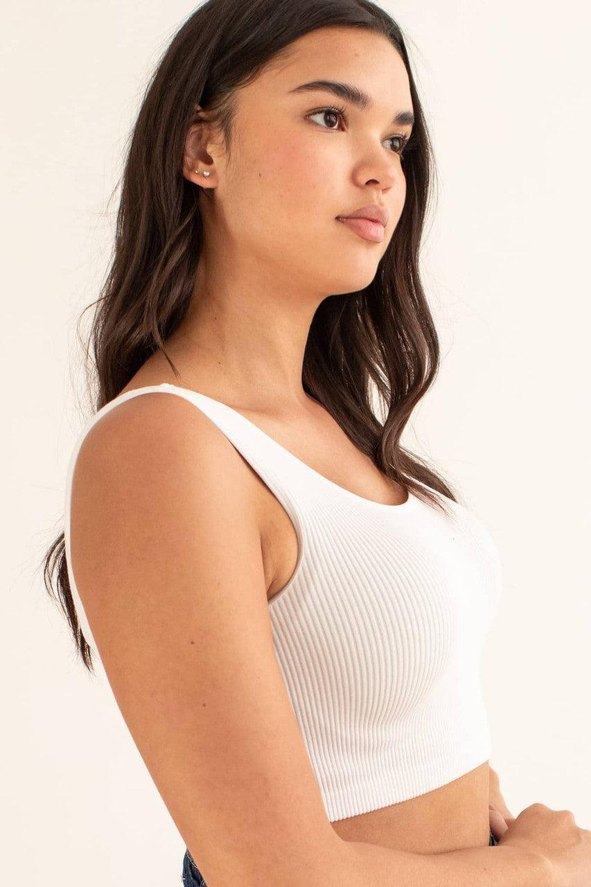 White Seamless Ribbed Sports Bra Product Image