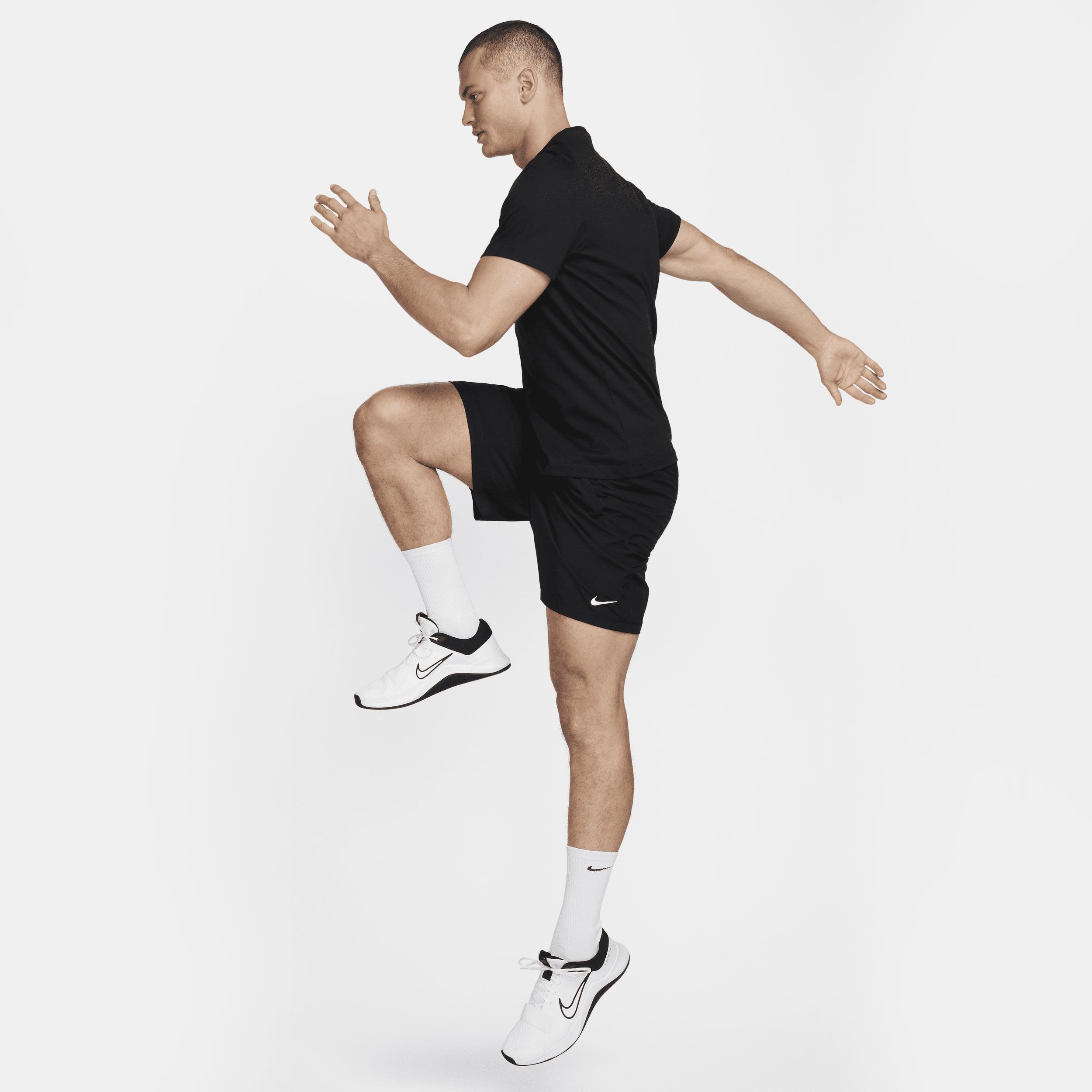 Nike Men's Form Dri-FIT 9" Unlined Versatile Shorts Product Image