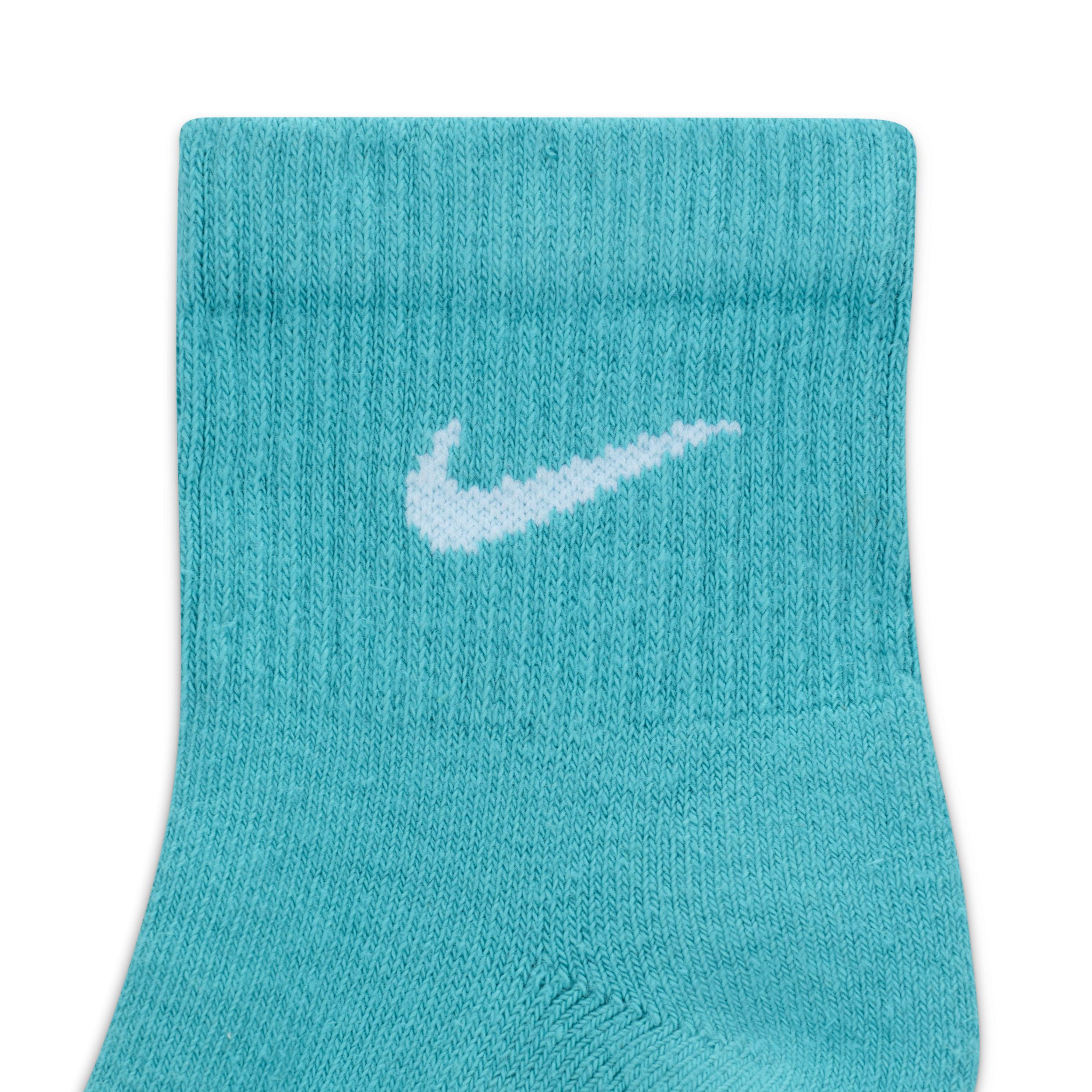 Nike Everyday Plus Cushioned Training Ankle Socks (3 Pairs) Product Image