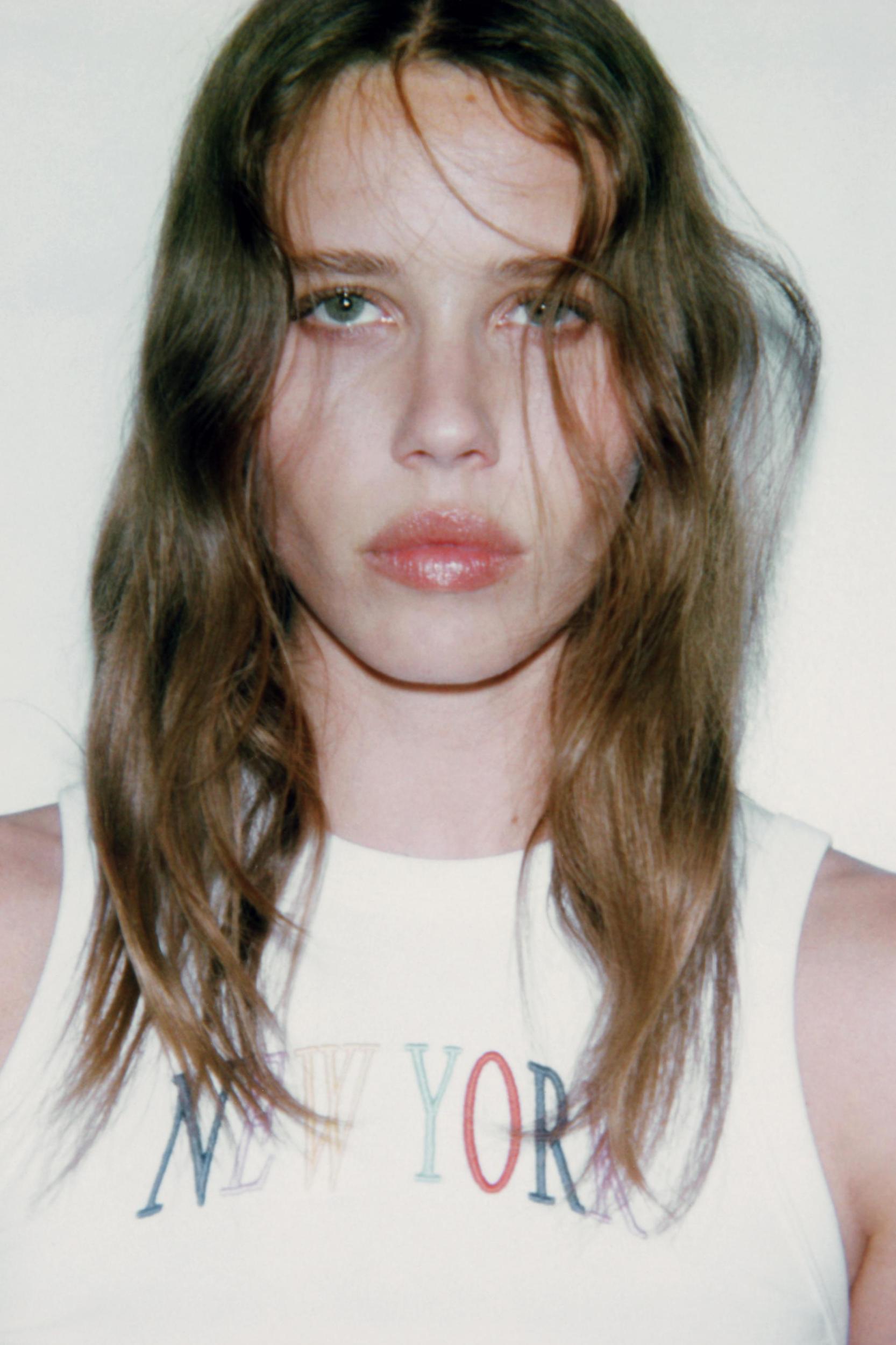 EMBROIDERED TEXT TOP Product Image