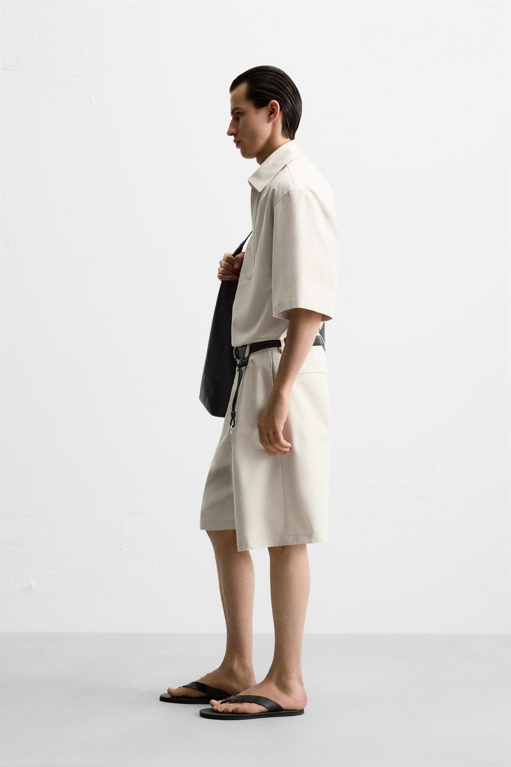 PLEATED COTTON LINEN SHORTS Product Image