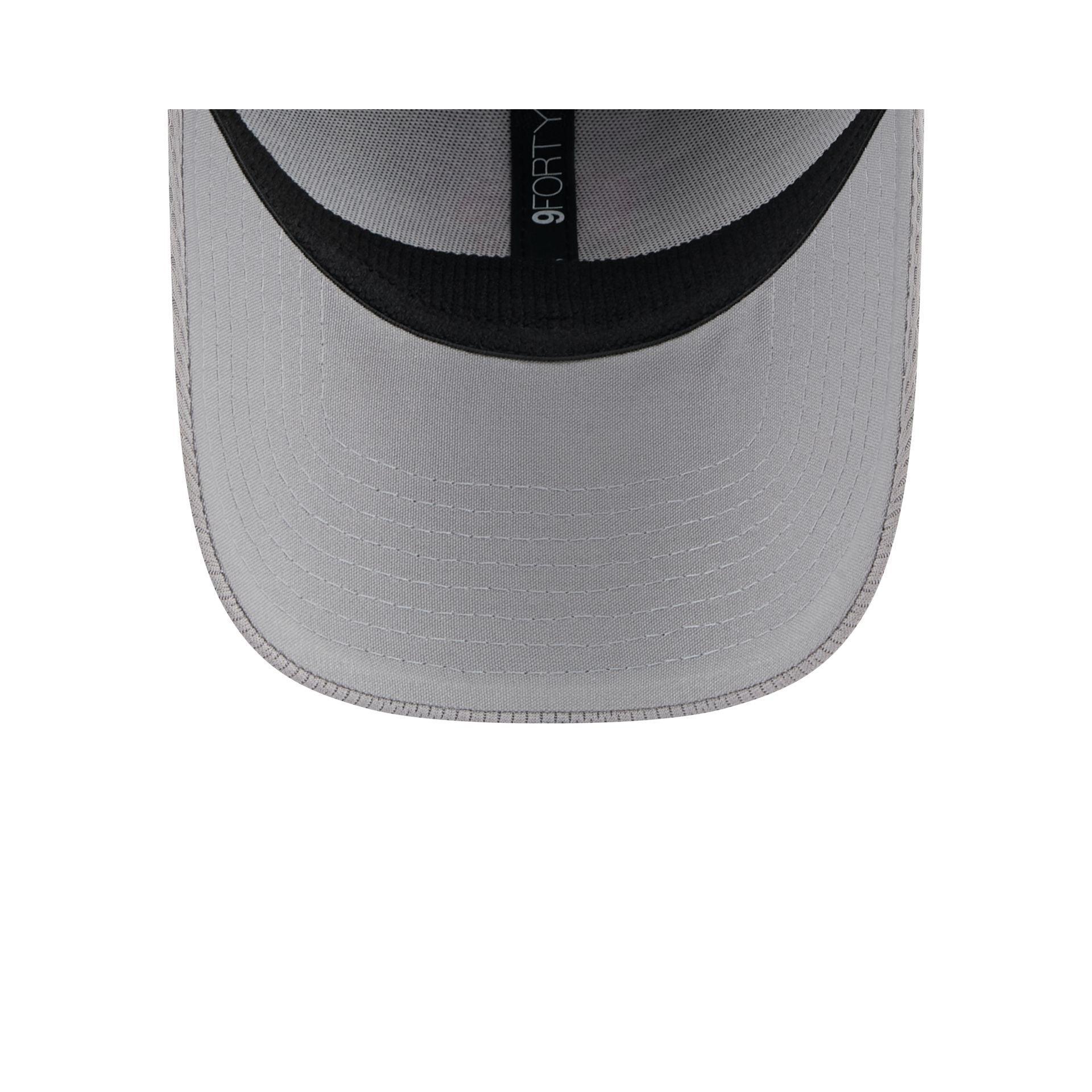 New York Yankees Gray 9FORTY Stretch-Snap Hat Male Product Image