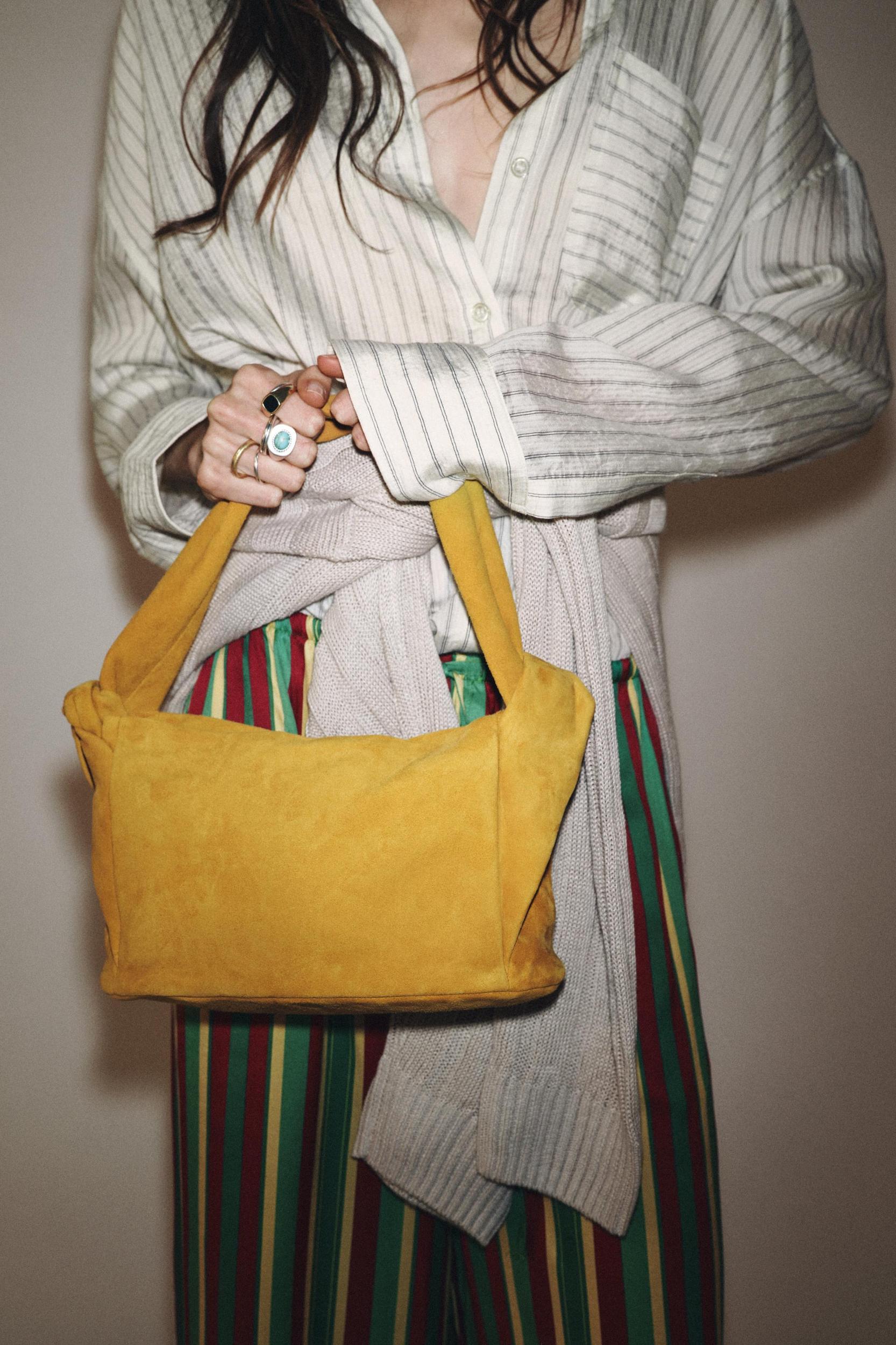 SPLIT LEATHER HANDBAG Product Image