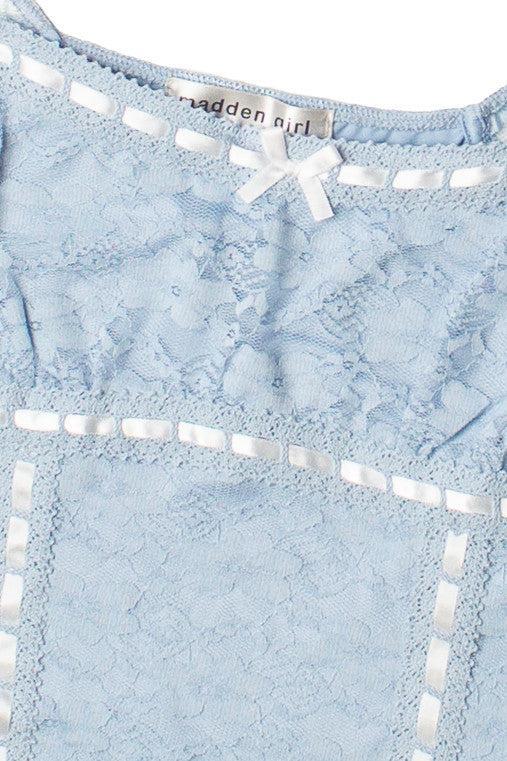 Layered Lace Cap Sleeve Ribbon Bow Top Product Image