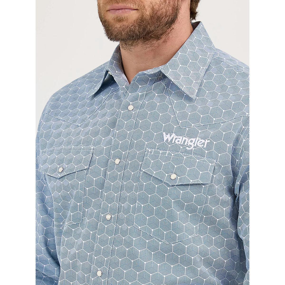 Men's Wrangler® Logo Long Sleeve Western Snap Shirt | Men's SHIRTS | Wrangler® Product Image
