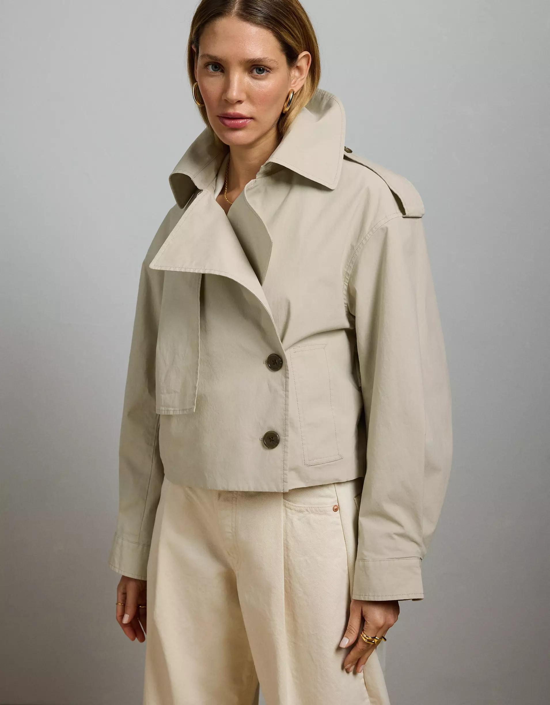 AE77 Premium Cropped Utility Trench Coat Product Image