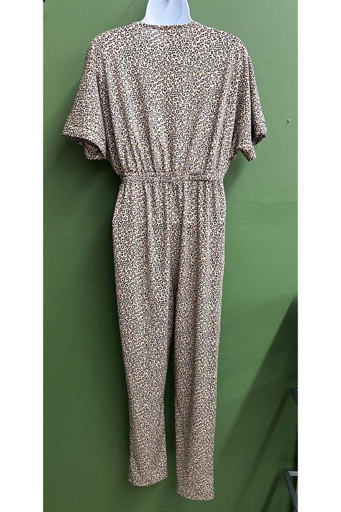 Leopard jumpsuit w/pockets Product Image