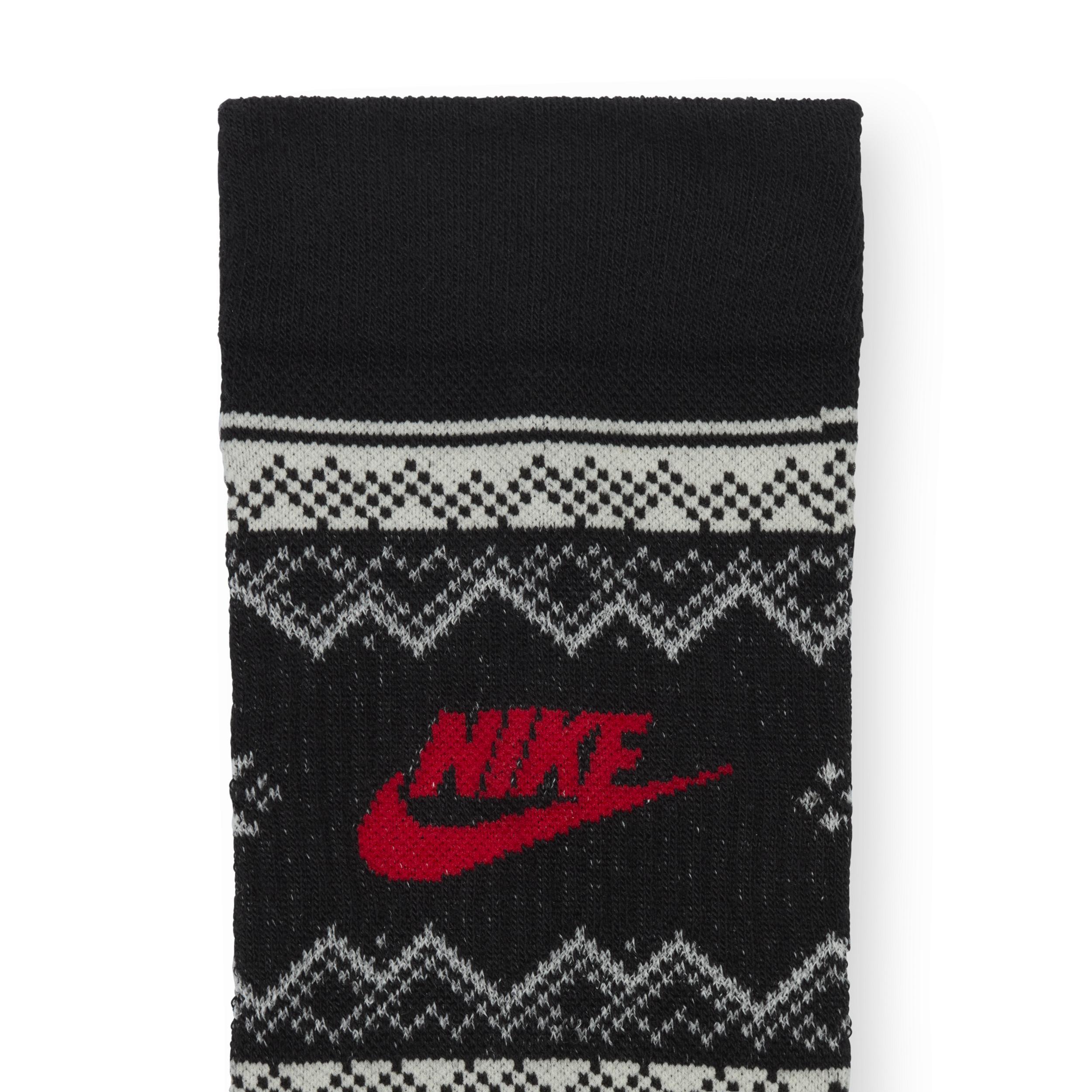 Nike Unisex Everyday Essentials Fair Isle Crew Socks (1 Pair) Product Image