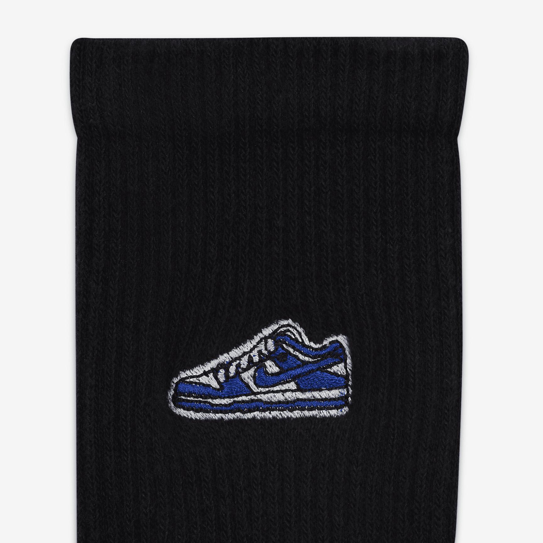 Nike Everyday Plus Cushioned Crew Socks (1 Pair) Product Image