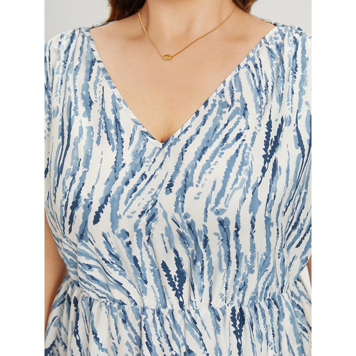 Plus Size Geometric Print Drawstring Pocket Dolman Hem Dress Blue Women Elegant Drawstring V-neck Short sleeve Curvy Midi Dress BloomChic 10/M Product Image