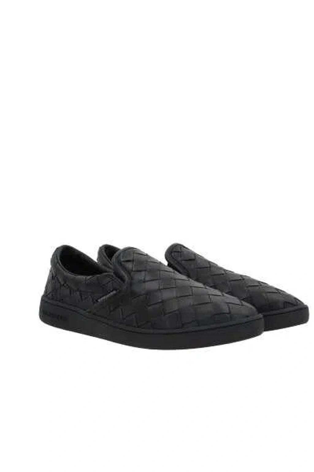 BOTTEGA VENETA Sneakers In Black Product Image