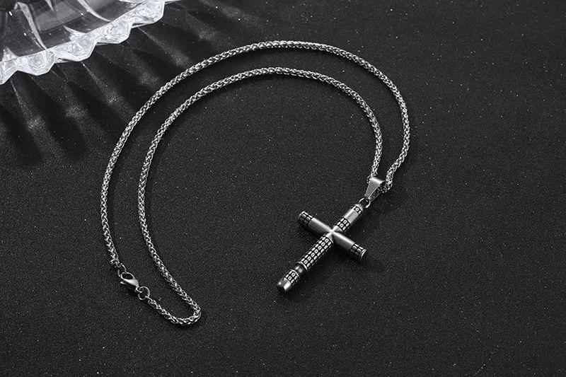 Cross Pendant Necklace Product Image