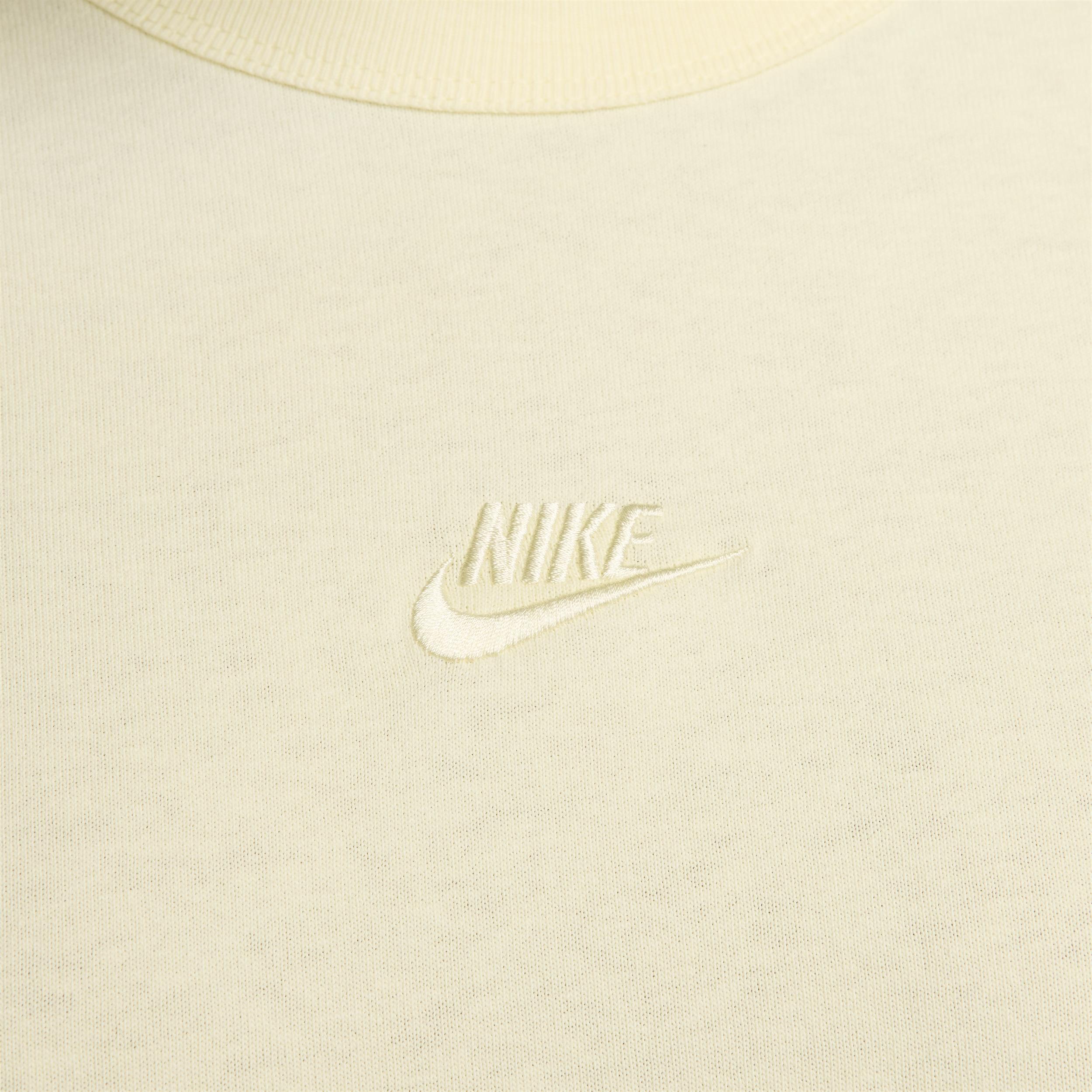 Men's Nike Sportswear Premium Essentials Long-Sleeve T-Shirt Product Image