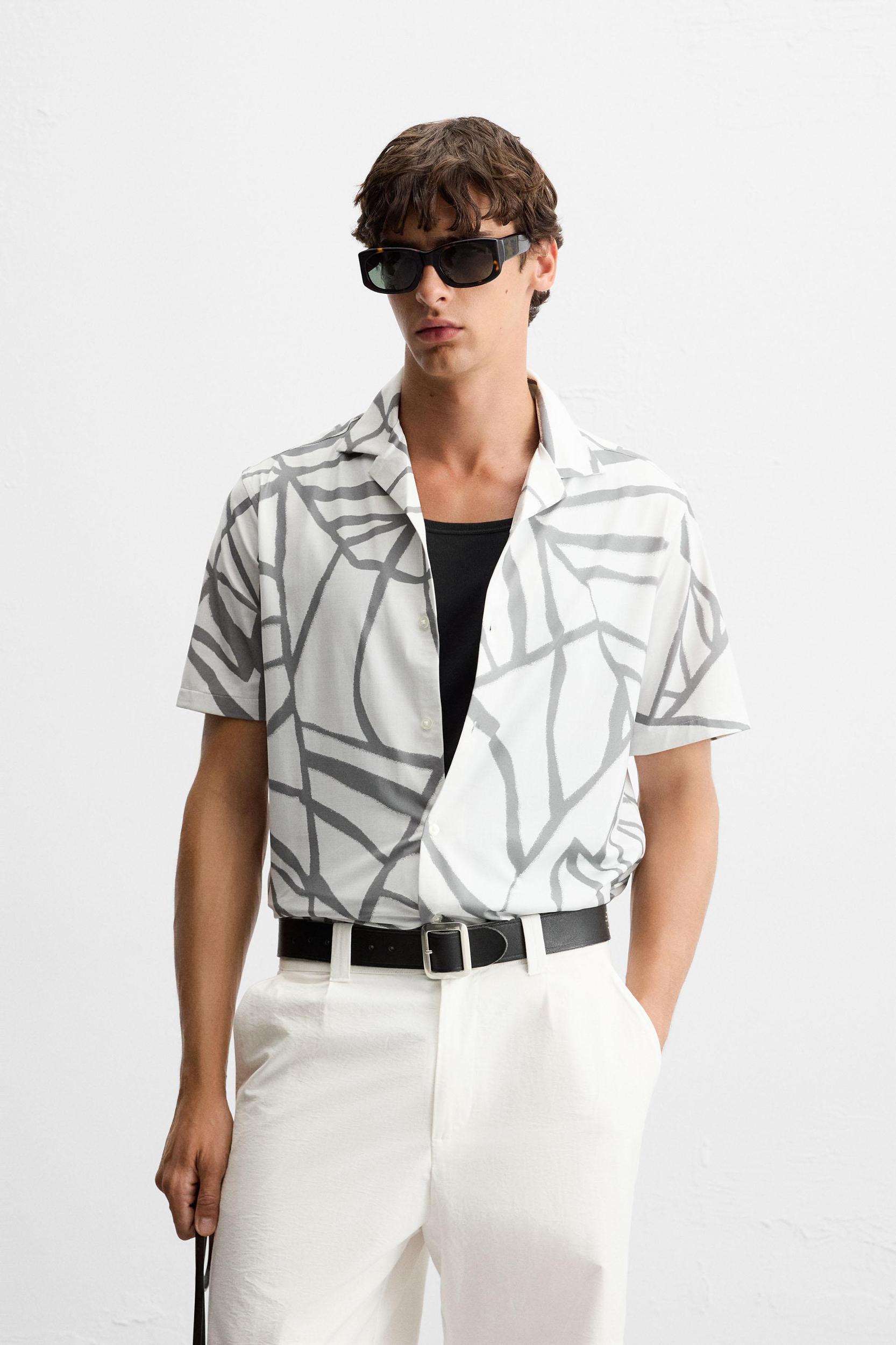 ABSTRACT PRINT STRETCH SHIRT Product Image