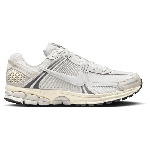 Mens Nike Zoom Vomero 5 Casual Shoes Product Image