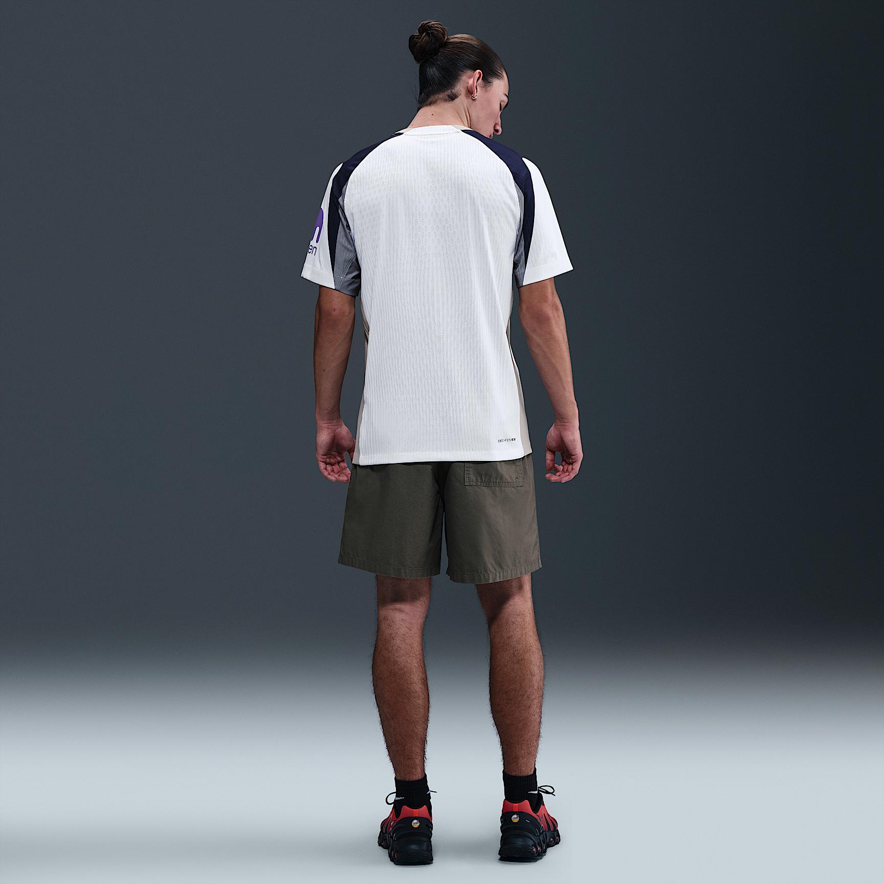 Tottenham Hotspur 2025/26 Match Home Nike Mens Dri-FIT ADV Soccer Authentic Jersey | HJ4550-101 Product Image