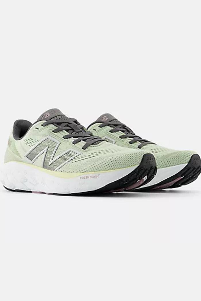 Women's Fresh Foam X 880v14 Product Image