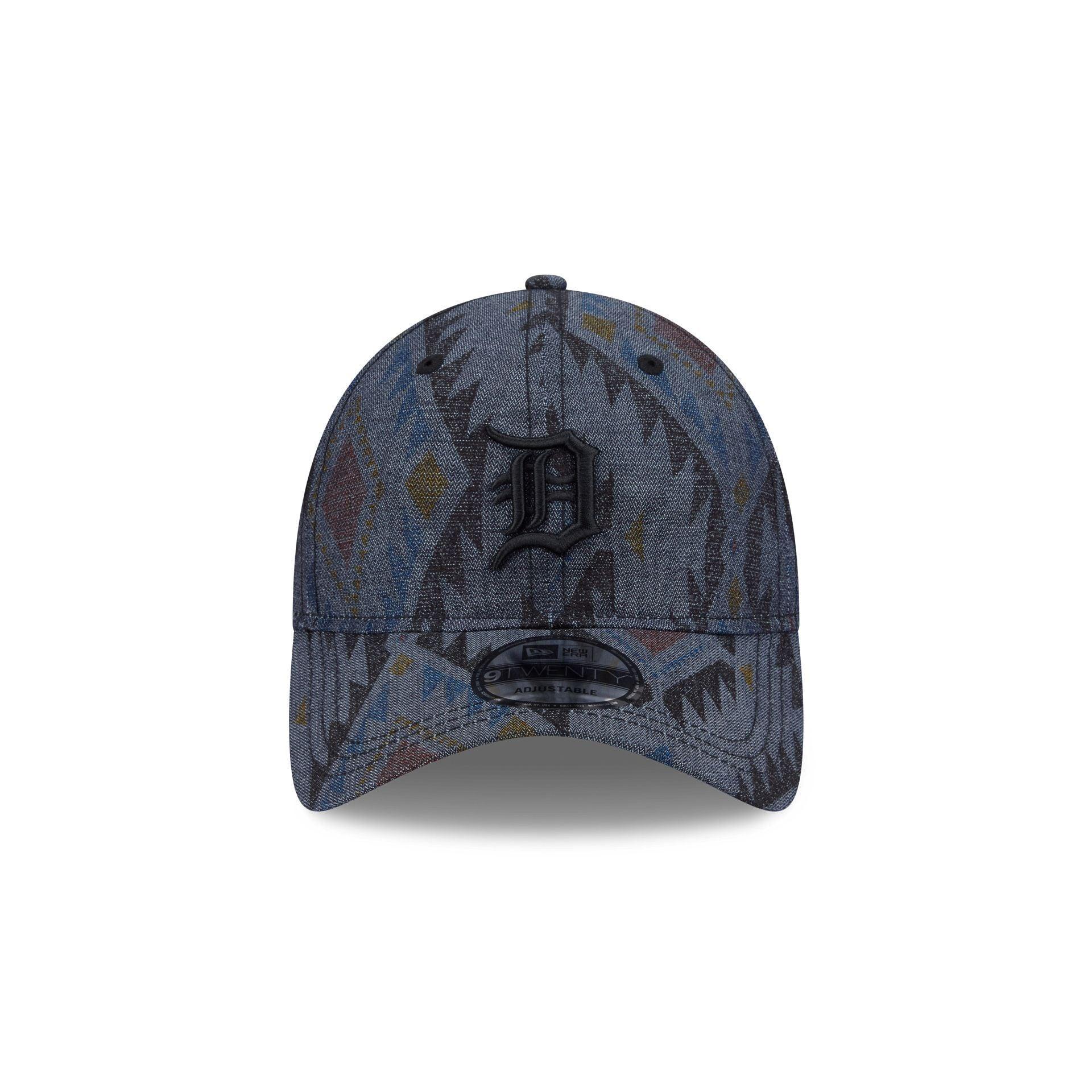 New York Yankees Contrast Stitch 9TWENTY Adjustable Hat Male Product Image