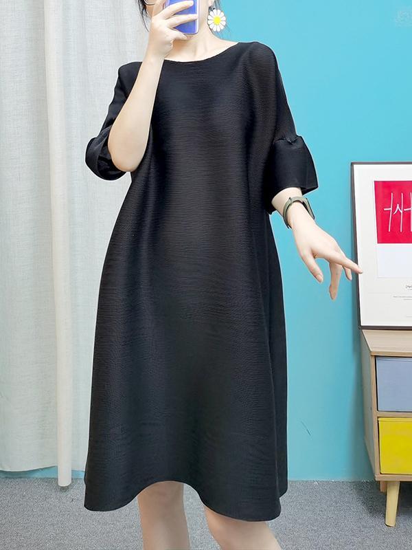 Stylish Selection Flared Sleeves A-Line Pleated Solid Color Round-Neck Midi Dresses Product Image