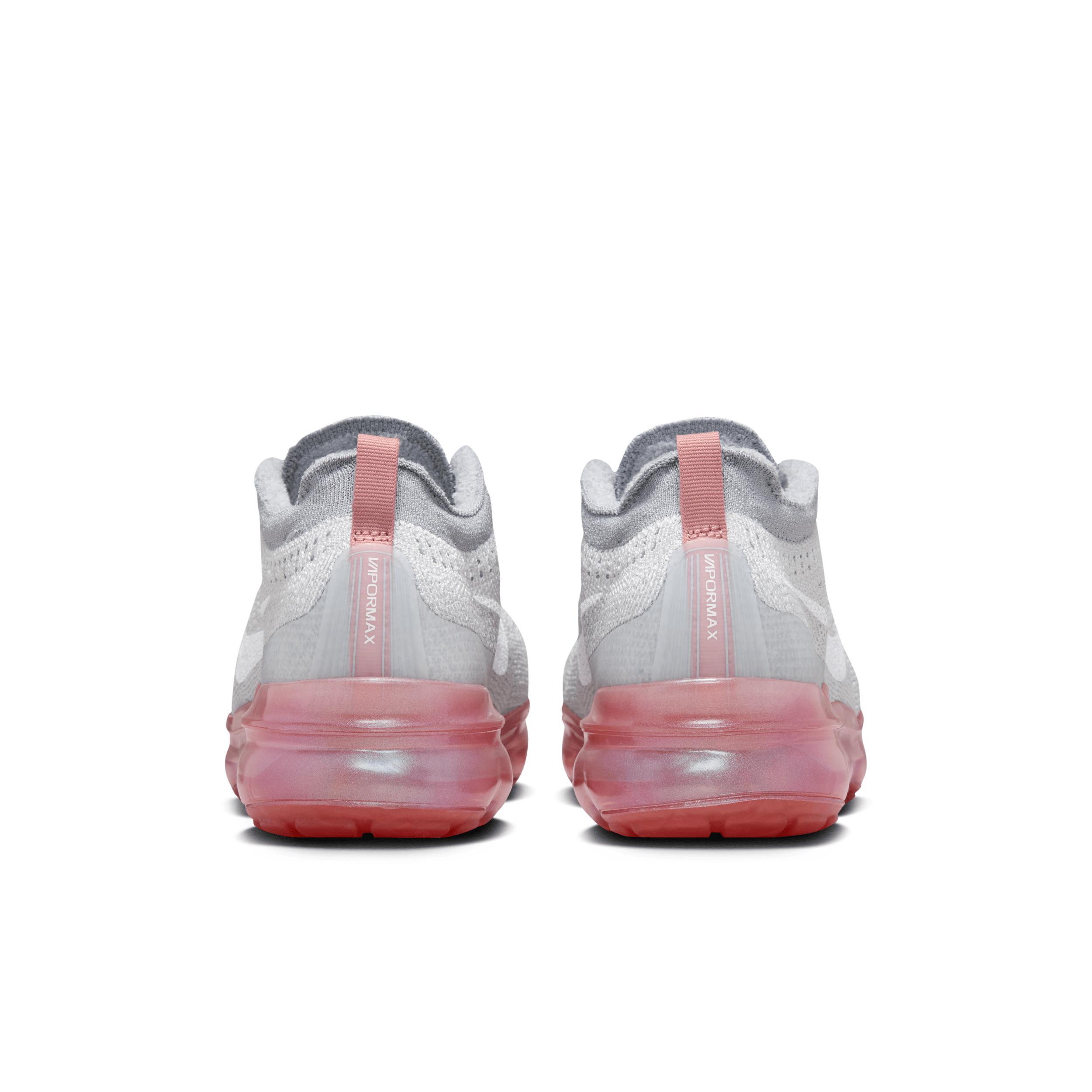 Nike Women's Air VaporMax 2023 Flyknit Shoes Product Image