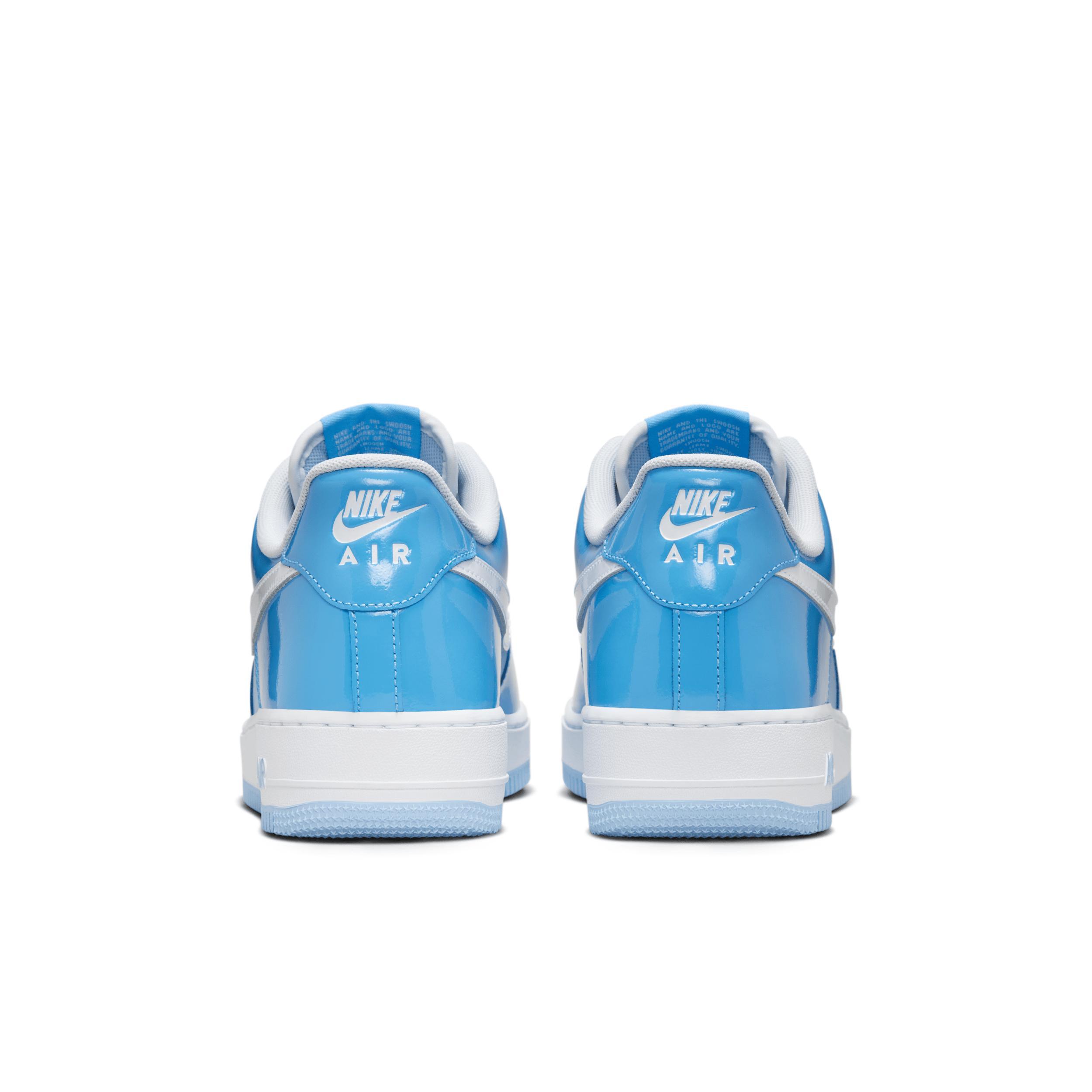 Nike Men's Air Force 1 '07 LV8 Shoes Product Image