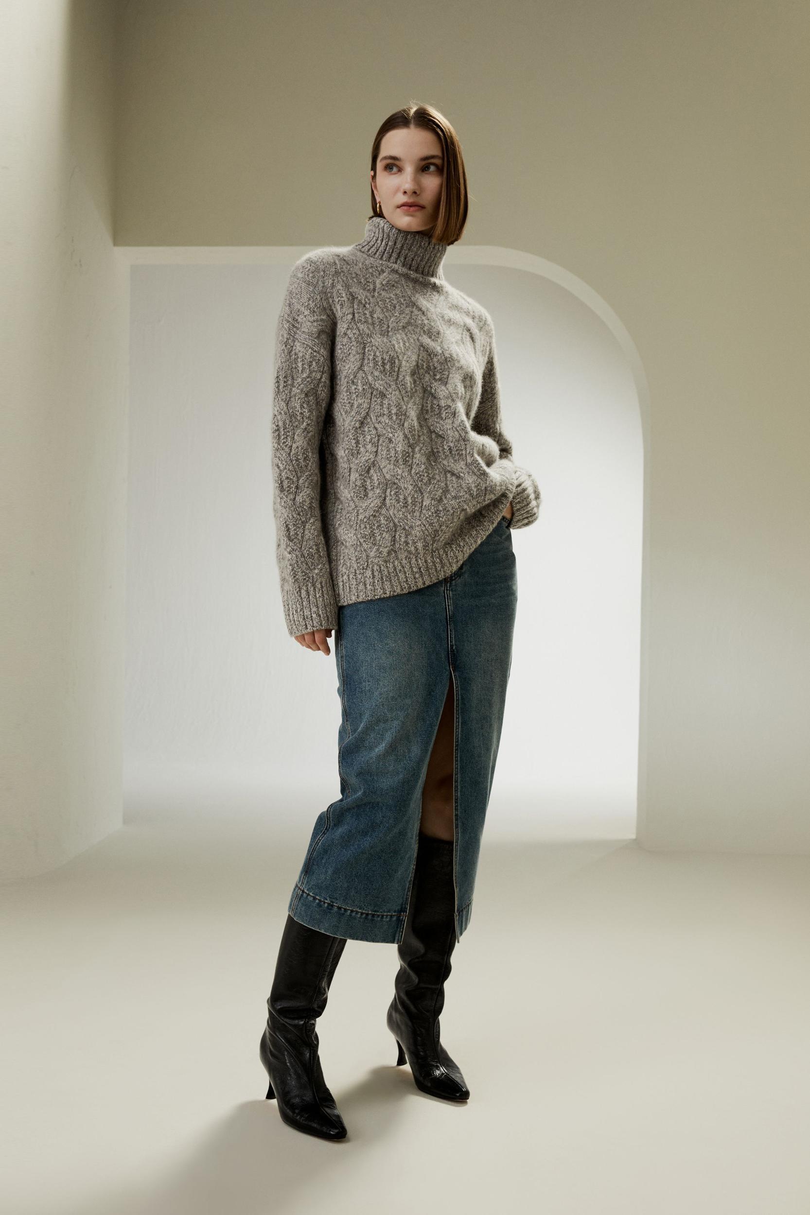 Cable-Knit Cashmere Turtleneck Sweater Product Image