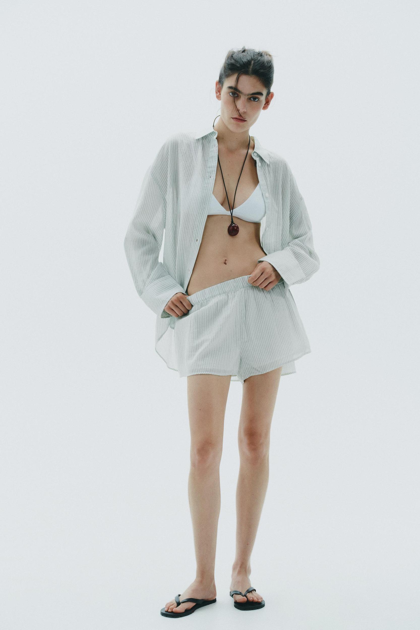 STRIPED GAUZE PAJAMA SHORTS Product Image