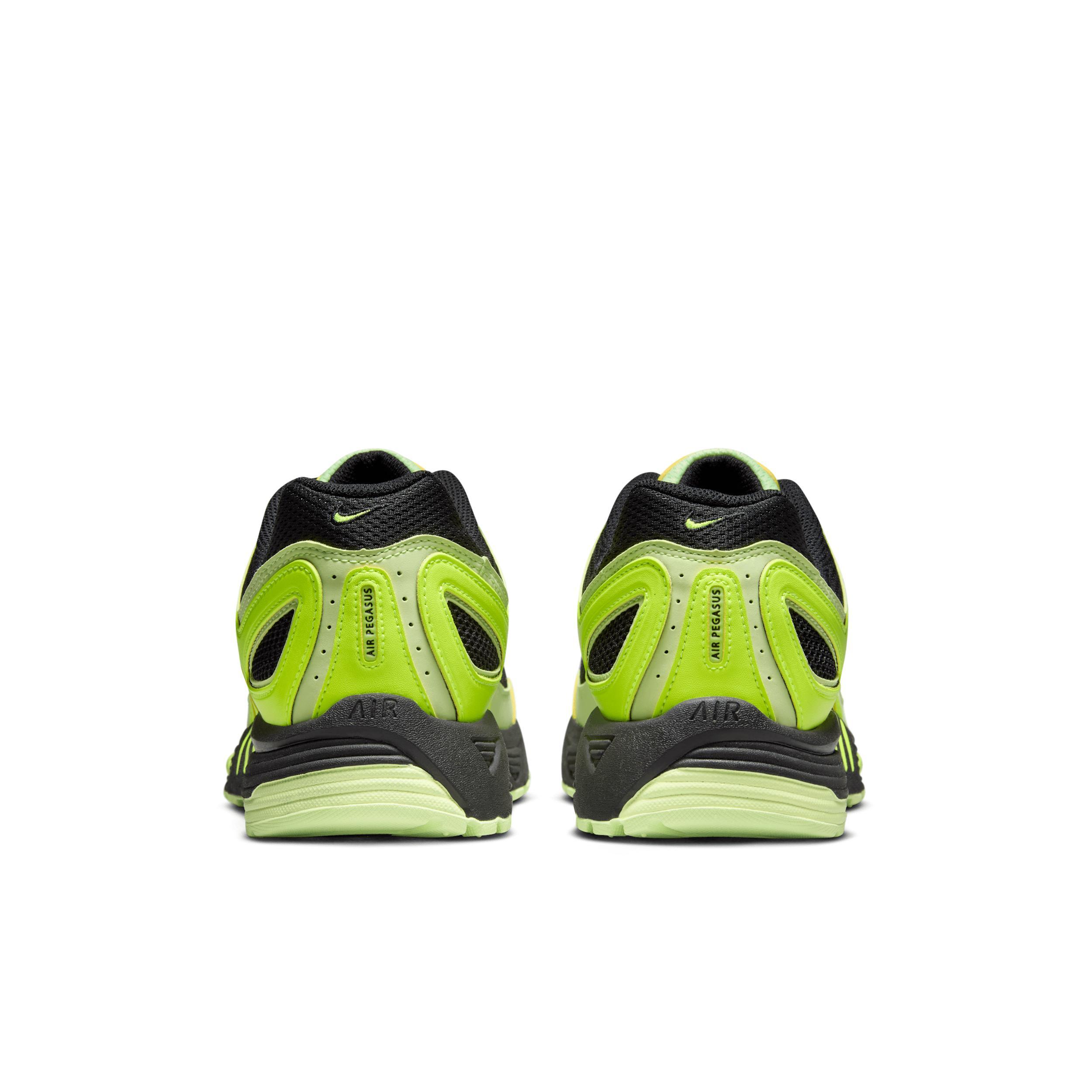 Nike Air Pegasus 2005 Men's Shoes Product Image