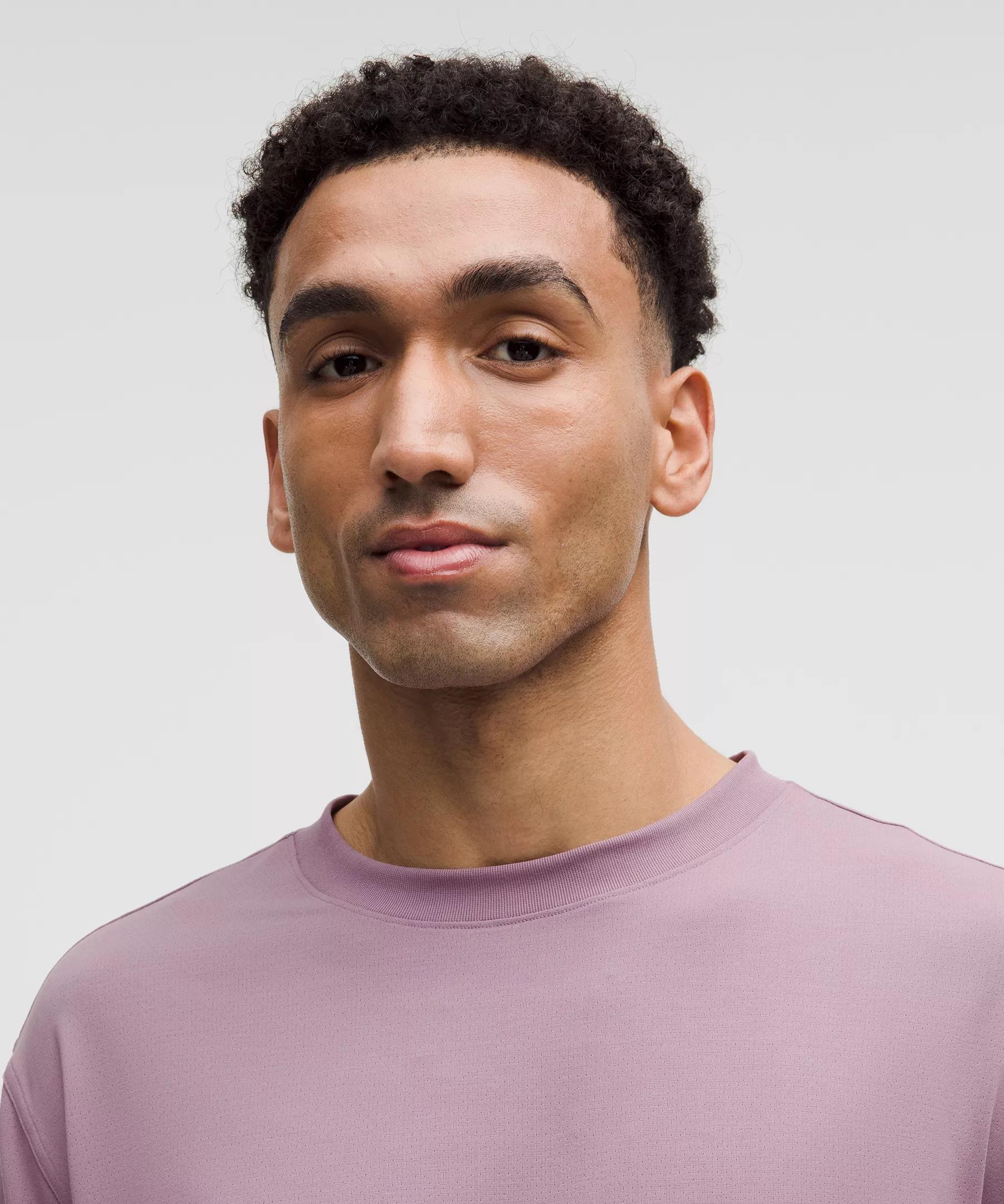 EasySet Training Short-Sleeve Shirt Product Image