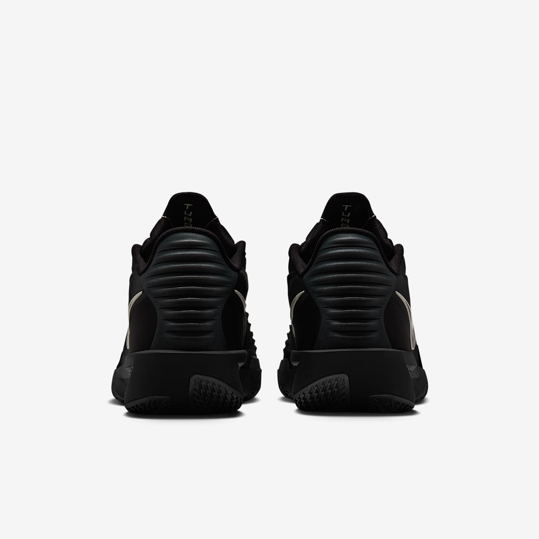 Nike Mens G. T. Cut 3 Turbo Basketball Shoes Product Image